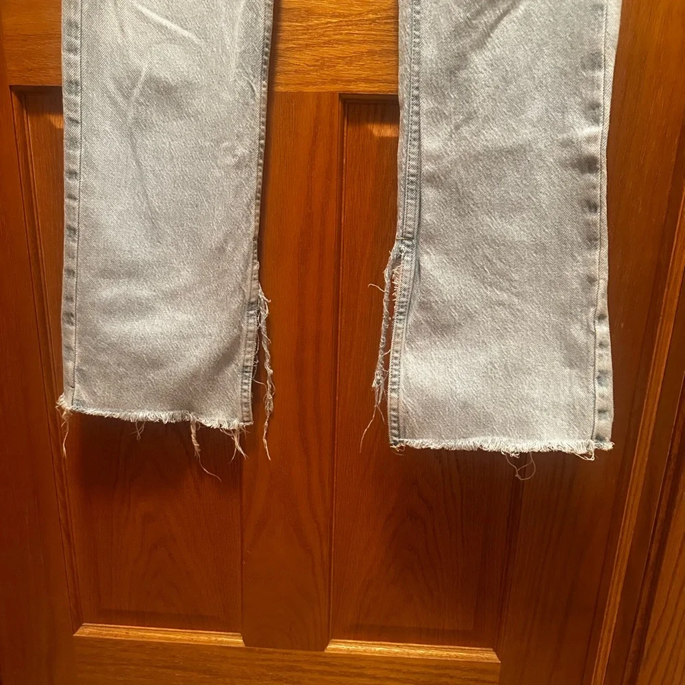 ZARA FLARED RIPPED SLIM FIT high rise JEANS LIGHT-BLUE sz 4 - Picture 8 of 12
